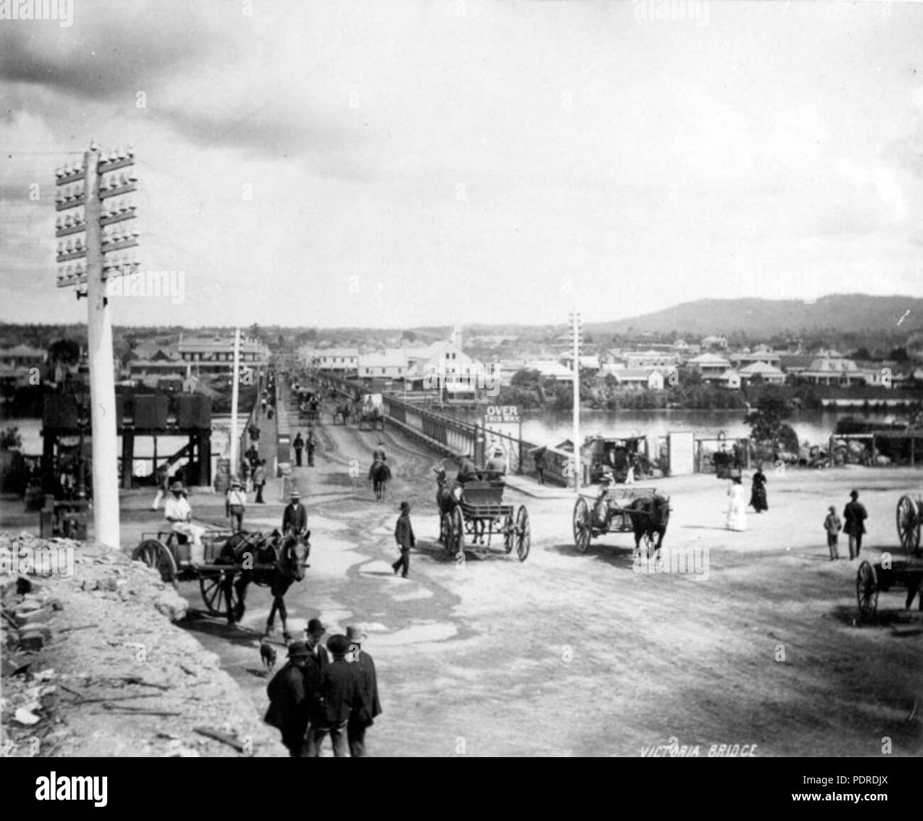 120 Archives de l'État du Queensland 5843 pont Victoria à partir de la rue Queen Brisbane c 1880 Banque D'Images