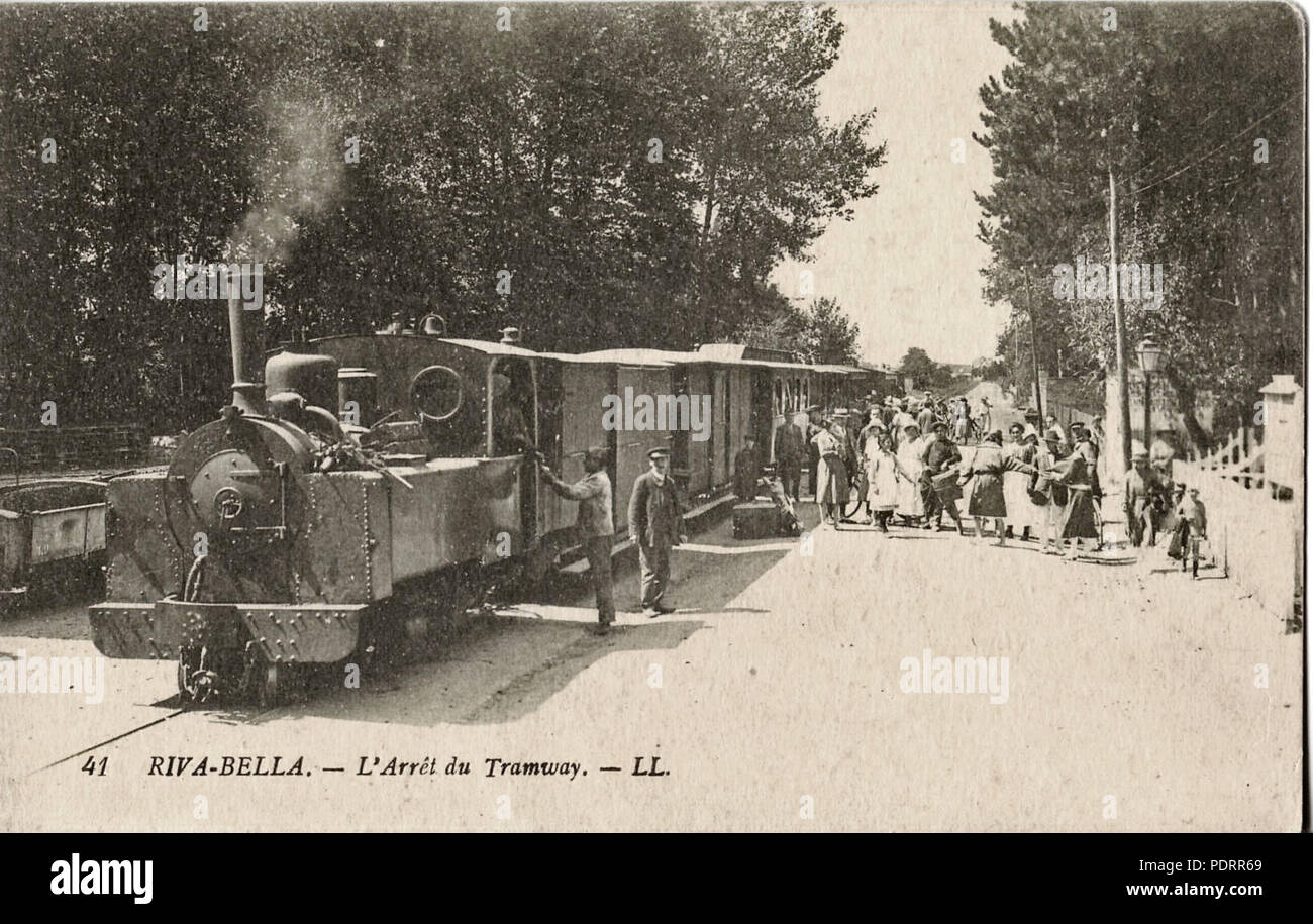 LL 210 41 - RIVA-BELLA - L'arrêt du tramway Banque D'Images