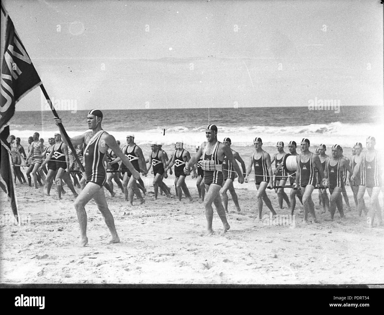 137 16138 SLNSW Narrabeen surfer carnival Banque D'Images