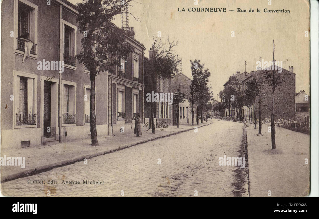 100 Cholet - LA COURNEUVE - Rue de la Convention Banque D'Images