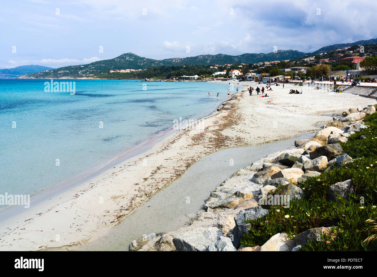 Plage Et Bord De Mer Lîle Rousse Corse France Banque D