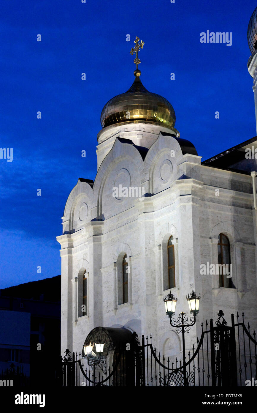 La Cathédrale de Christ le Sauveur à Pyatigorsk, Caucase du Nord, la Russie dans la soirée Banque D'Images