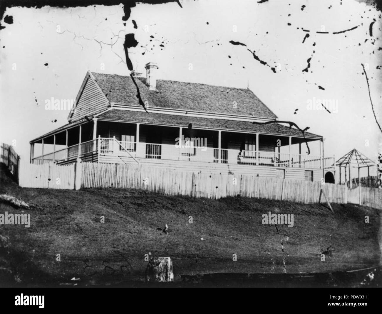 220 134977 StateLibQld 1 résidence de bord de rive en Street, Cleveland, ca. 1871 Banque D'Images
