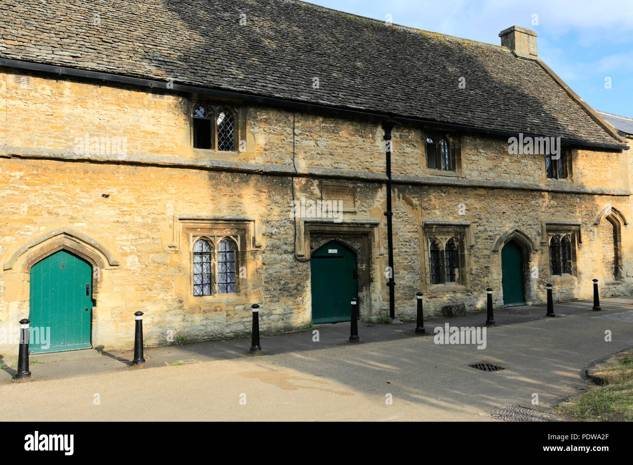 Les grands hospices à la ville de Burford, Oxfordshire, England, UK Cotswolds Banque D'Images