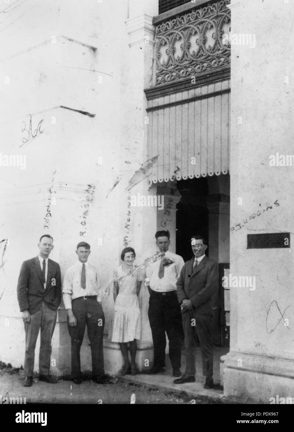 275 StateLibQld 1 86764 à l'extérieur de la fonction publique du Commonwealth Office, 1932 Banque D'Images