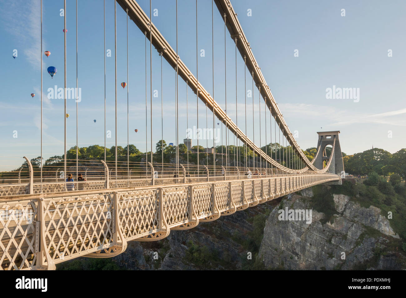 Bristol, Royaume-Uni, 11 août 2018. 108 montgolfières prendre pour le ciel au-dessus de Bristol à la première et probablement dernière messe ascension de la 40e élection manuelle Bristol Balloon Fiesta. Carolyn Eaton/ Alamy News Live Banque D'Images