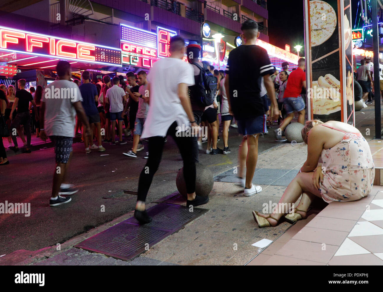 Magaluf bar Banque de photographies et d’images à haute résolution Alamy
