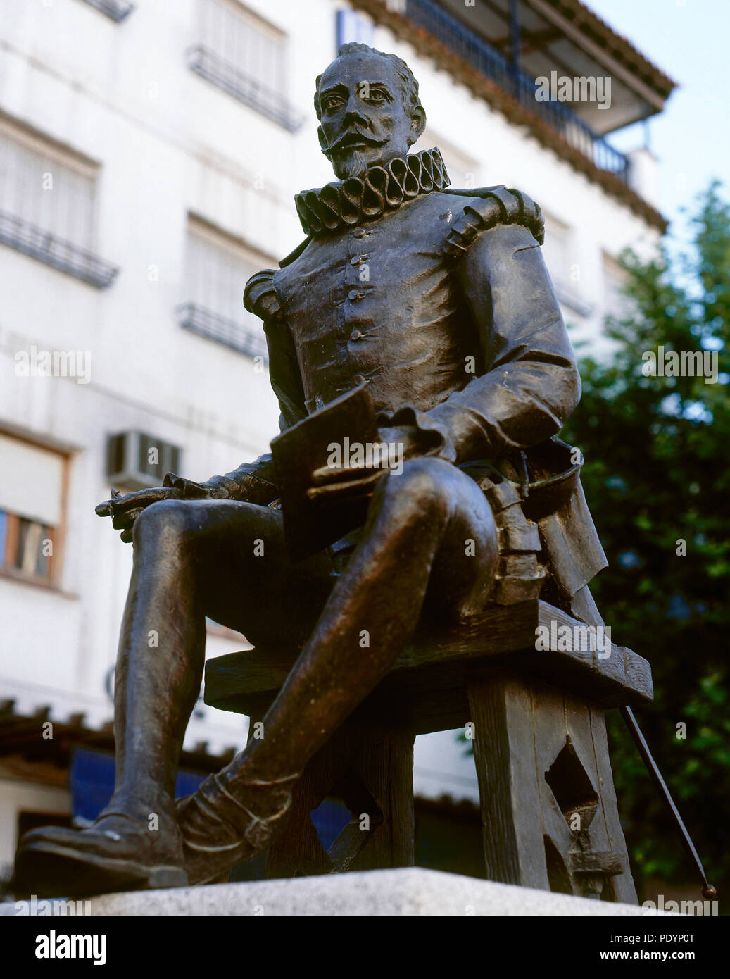 Miguel de Cervantes (Alcala de Henares, 1547-Madrid, 1616). L'écrivain espagnol. Monument de la place principale. Campo de Criptana. Castille-la manche. L'Espagne. Banque D'Images