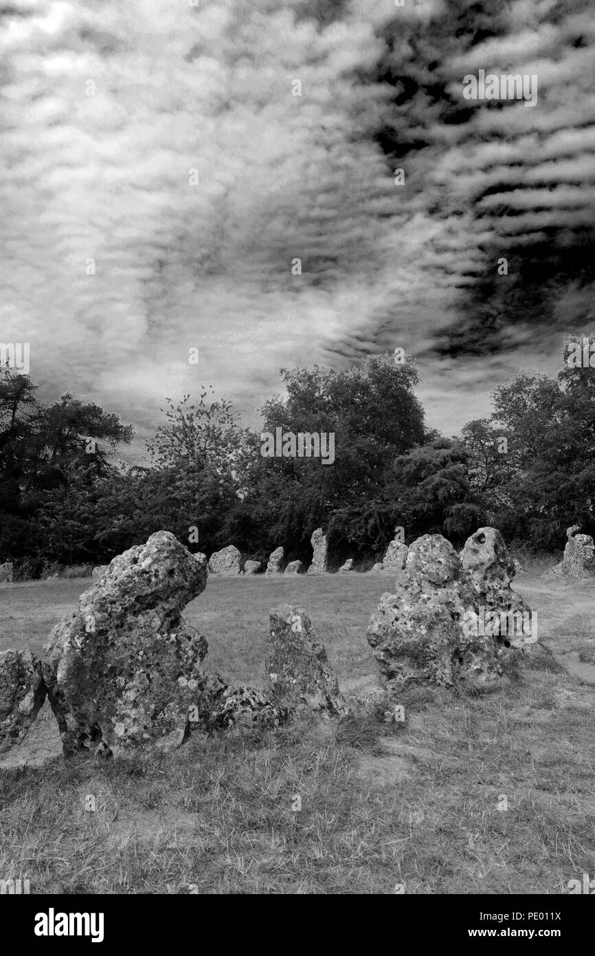 Les rois des hommes, le cercle de pierres de Rollright Stones, près de Chipping Norton, Oxfordshire, Angleterre. Banque D'Images