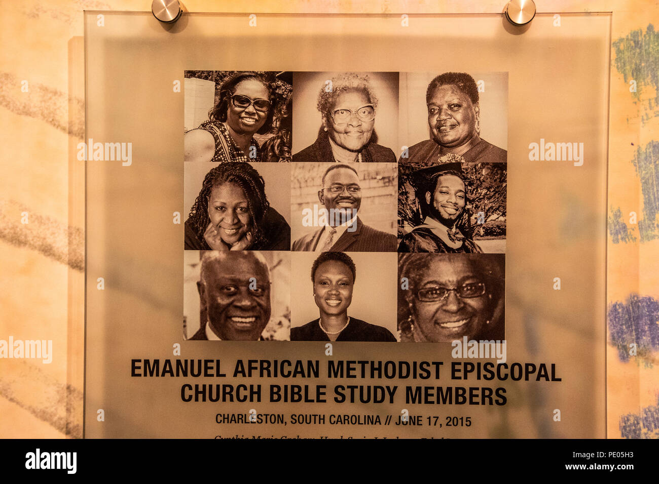 Emanuel African Methodist Episcopal Church Bible Study Members Memorial Plaque dans, Civil Rights Memorial Centre, Montgomery, Alabama, États-Unis Banque D'Images