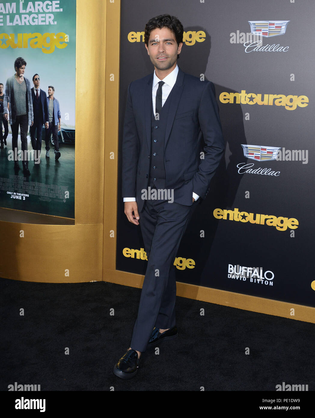 Adrien Grenier 039 enle Entourage Premiere au Westwood Village Theatre de Los Angeles. 1 juin 2015.Adrien Grenier 039 cas à Hollywood Life - Californie, Red Carpet Event, USA, Cinéma, Célébrités, photographie, Bestof, Arts, Culture et divertissement, Célébrités, Mode Topix Meilleur de Hollywood, la vie, événement dans la vie d'Hollywood, Californie - Tapis rouge et en backstage, cinéma, télévision, célébrités, célébrités de la musique, Topix Bestof, Arts, Culture et divertissement, vertical, une seule personne, la photographie, la mode, pleine longueur, enquête 2015 tsuni@Gamma-USA.com , Crédit Tsuni / USA, Banque D'Images