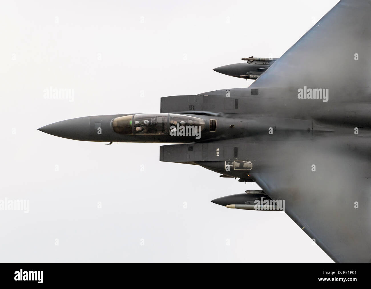 USAF F-15E Strike Eagle formation de vol à basse altitude dans la boucle de Mach (rond-point), galles, Banque D'Images