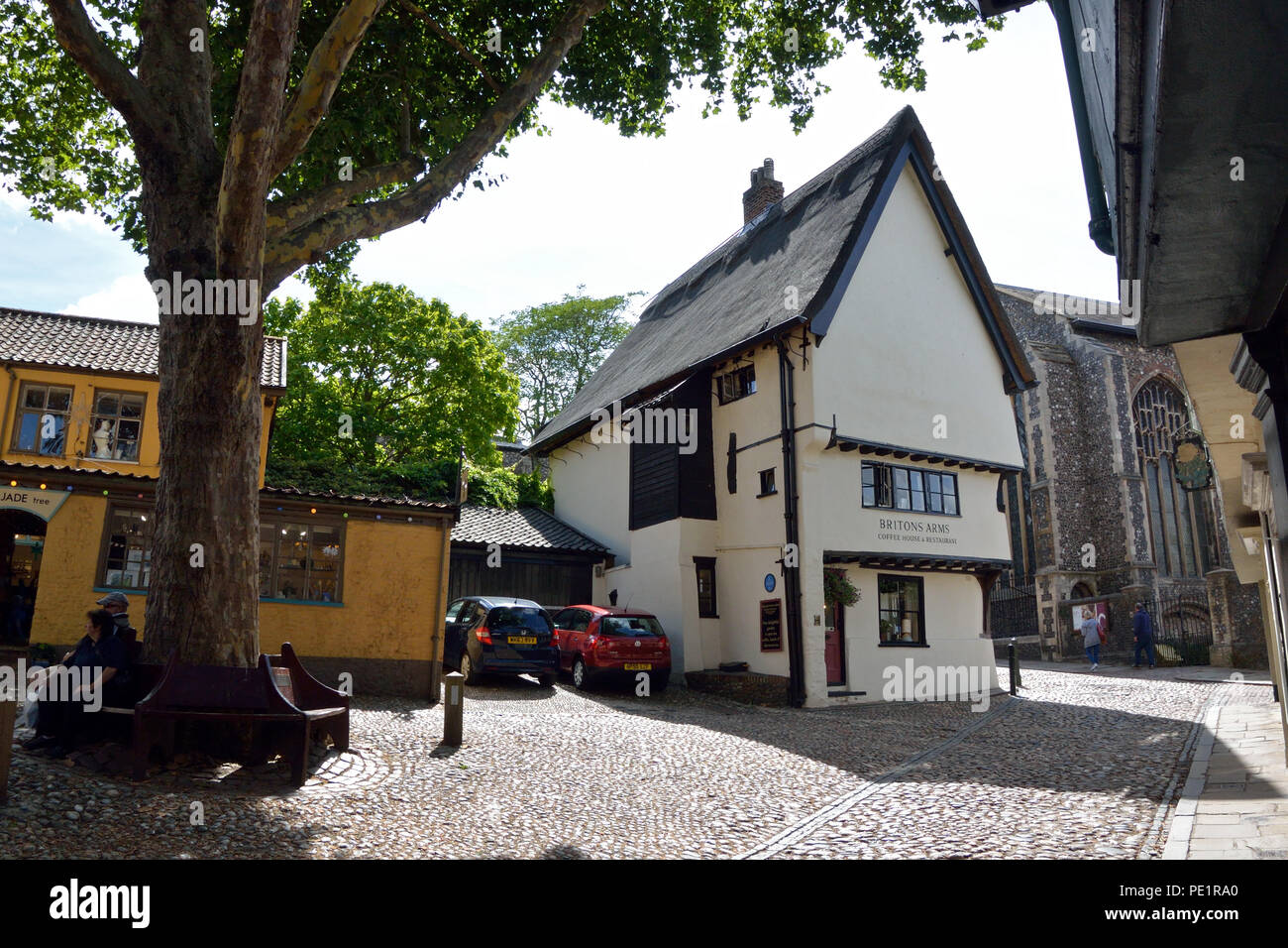Les armes britanniques coffee house et restaurant en haut de la colline historique de l'Orme, Norwich. C'était 'Le Prince' abattus pub dans le film Stardust Banque D'Images