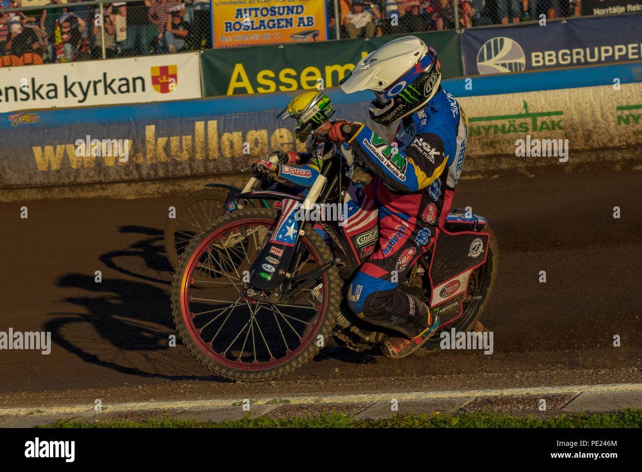 HALLSTAVIK, SUÈDE, LE 7 AOÛT 2018 : course nationale de la Suède Elitserien leauge dans Rospiggarna Dackarna entre Speedway et à HZ Bygg Arena de Hallstavik. Banque D'Images
