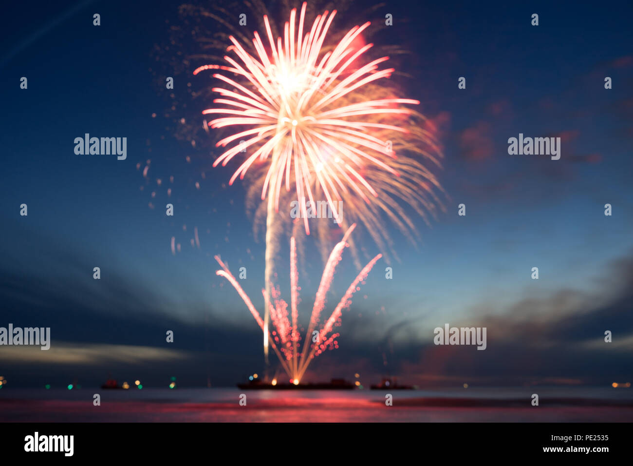 La Haye, Pays-Bas. 11 août 2018. L'été de l'événement annuel d'artifice à la plage de Scheveningen à Den Haag, La Haye, Pays-Bas, Crédit : SkandaRamana/Alamy Live News Banque D'Images