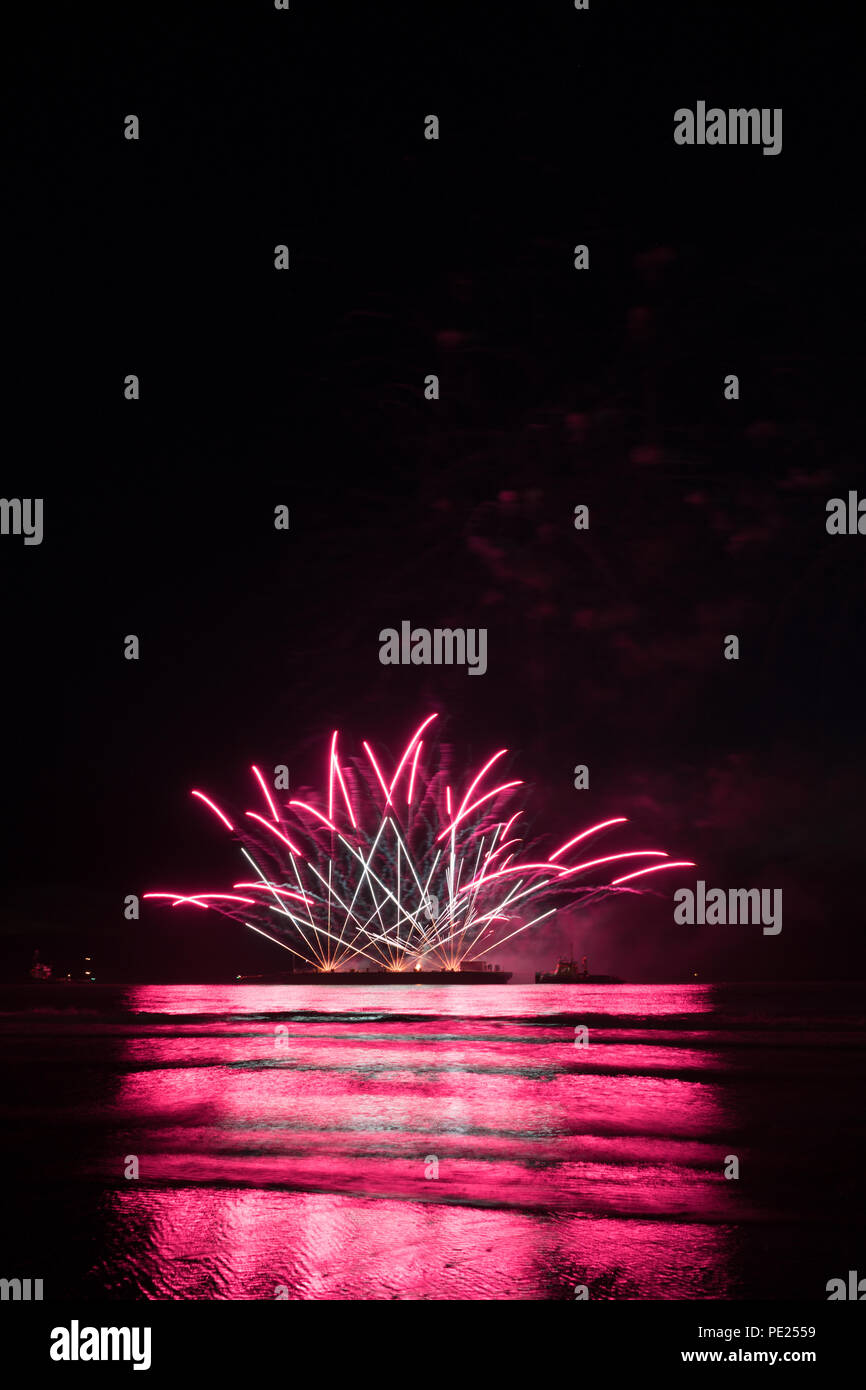 La Haye, Pays-Bas. 11 août 2018. L'été de l'événement annuel d'artifice à la plage de Scheveningen à Den Haag, La Haye, Pays-Bas, Crédit : SkandaRamana/Alamy Live News Banque D'Images