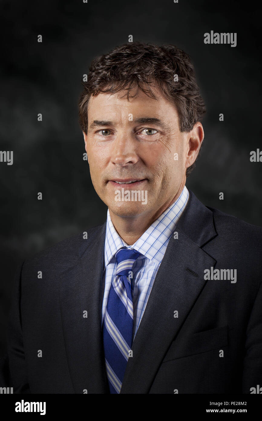 Columbus, Ohio, USA. Apr 24, 2013. Portrait officiel de l'Ohio State Sénateur Troy Balderson, District 20, 130e assemblée générale du sénat de l'Ohio a photographié le 24 avril 2013, à l'Ohio Statehouse. Credit : James D. DeCamp/ZUMA/Alamy Fil Live News Banque D'Images