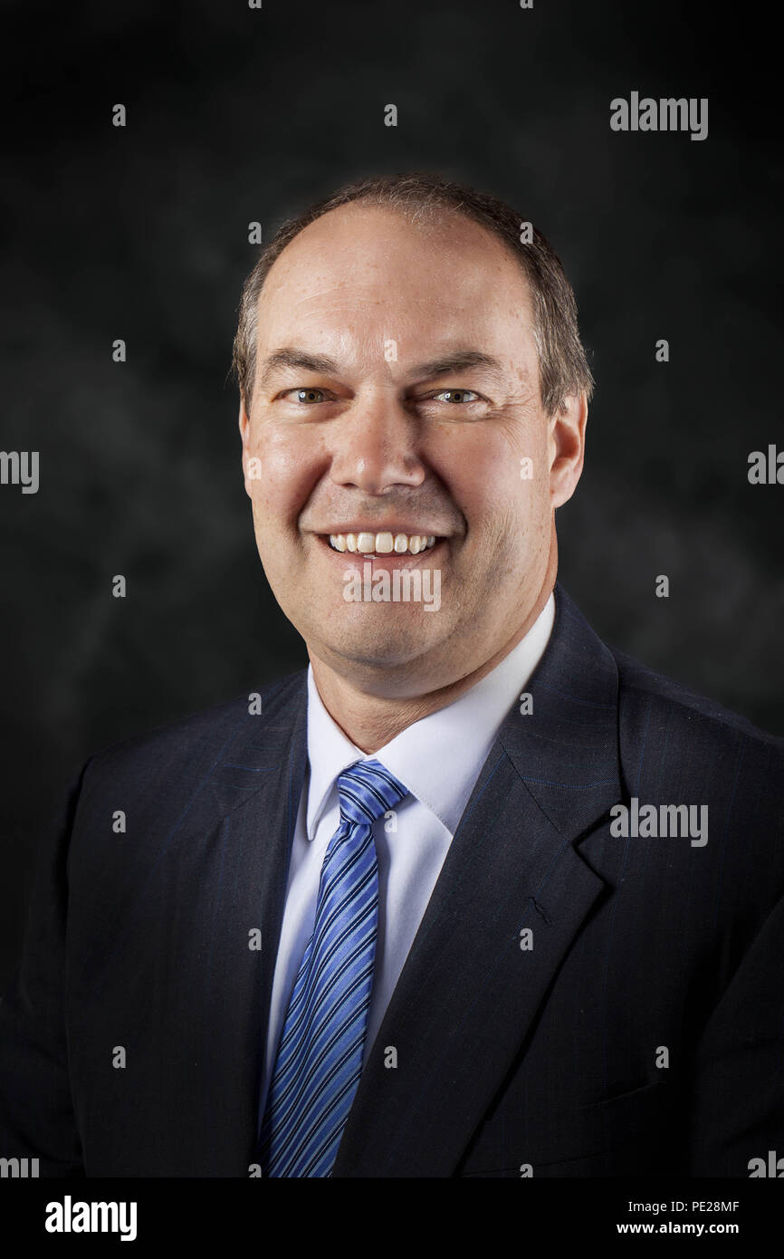 Columbus, Ohio, USA. Apr 24, 2013. Portrait officiel de l'Ohio State Sénateur Bob Peterson, District 17, 130e assemblée générale de l'Ohio Sénat photographié le 24 avril 2013 à l'Ohio Statehouse. Credit : James D. DeCamp/ZUMA/Alamy Fil Live News Banque D'Images