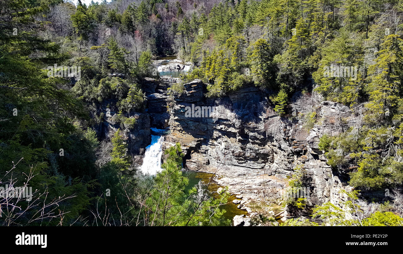 Linville Falls dans l'ouest de la Caroline du Nord, USA Banque D'Images