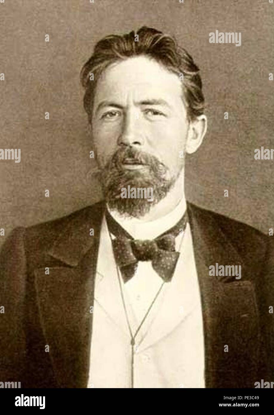 Anton Tchekhov avec Bow-tie image sépia. Banque D'Images