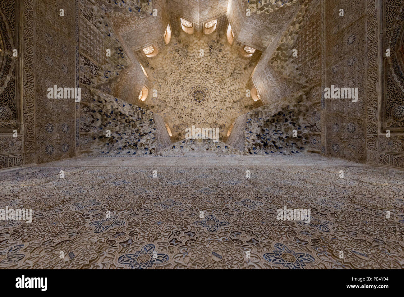 - L'Alhambra est un palais et un complexe forteresse situé à Grenade, Andalousie, espagne. Banque D'Images