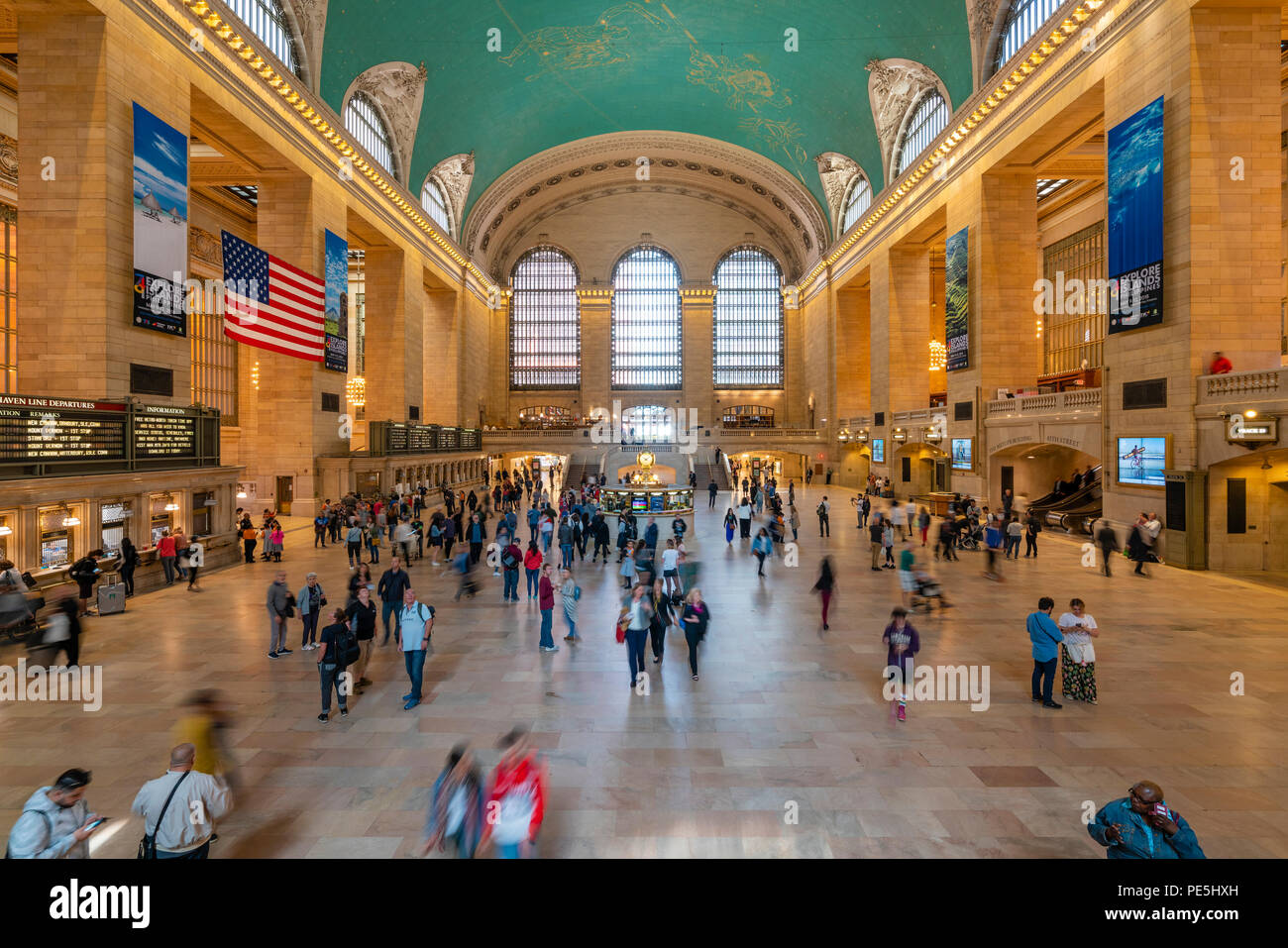 Les banlieusards au Grand Central Station de New York Banque D'Images