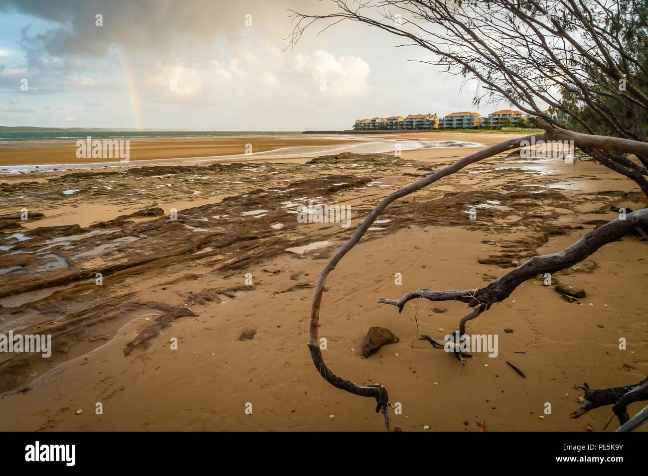 Arc-en-ciel sur Fraser Island, Queensland, Australie Banque D'Images
