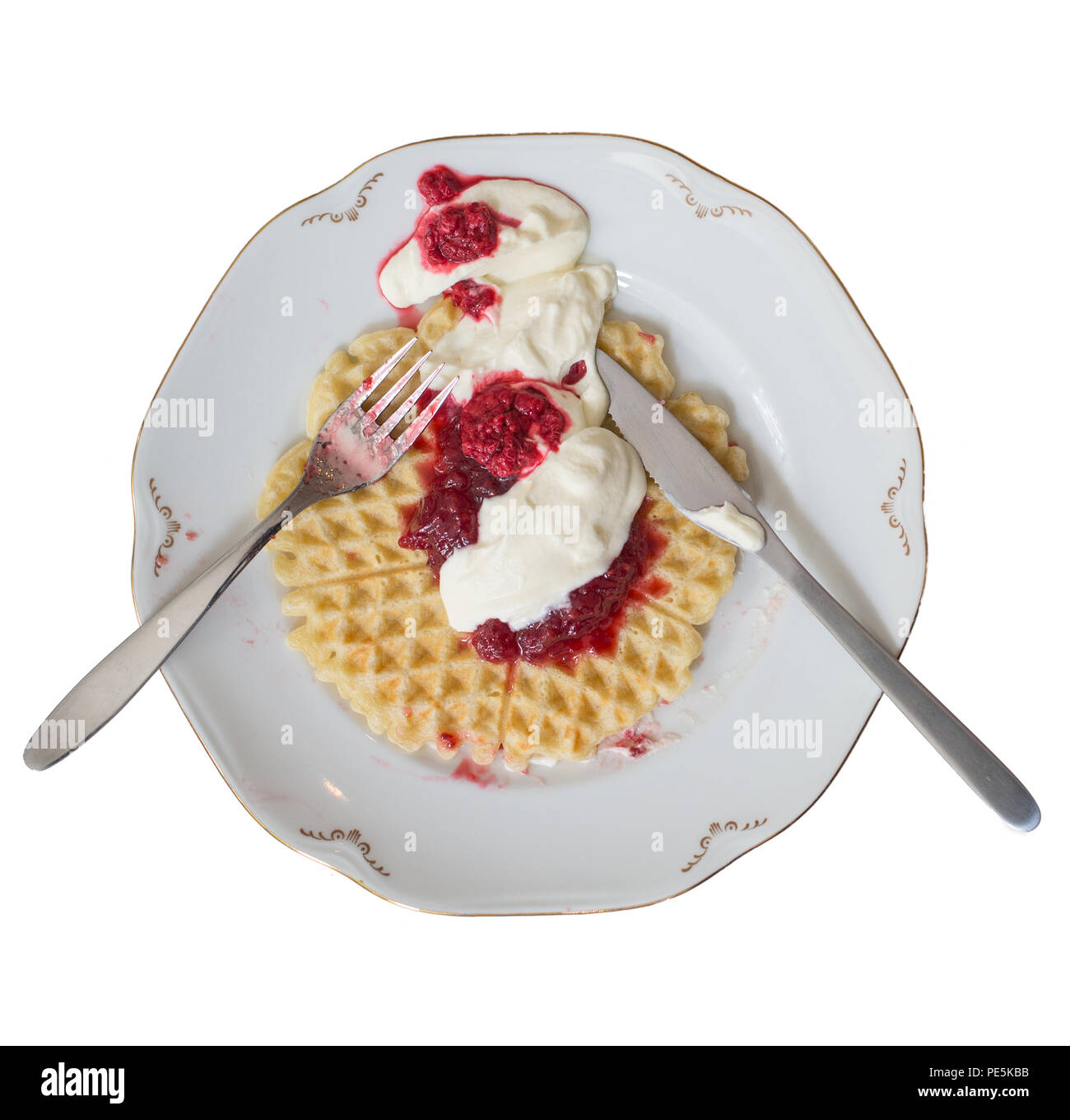 Gaufre avec vegan crème sans lait et confiture de fraises. Banque D'Images