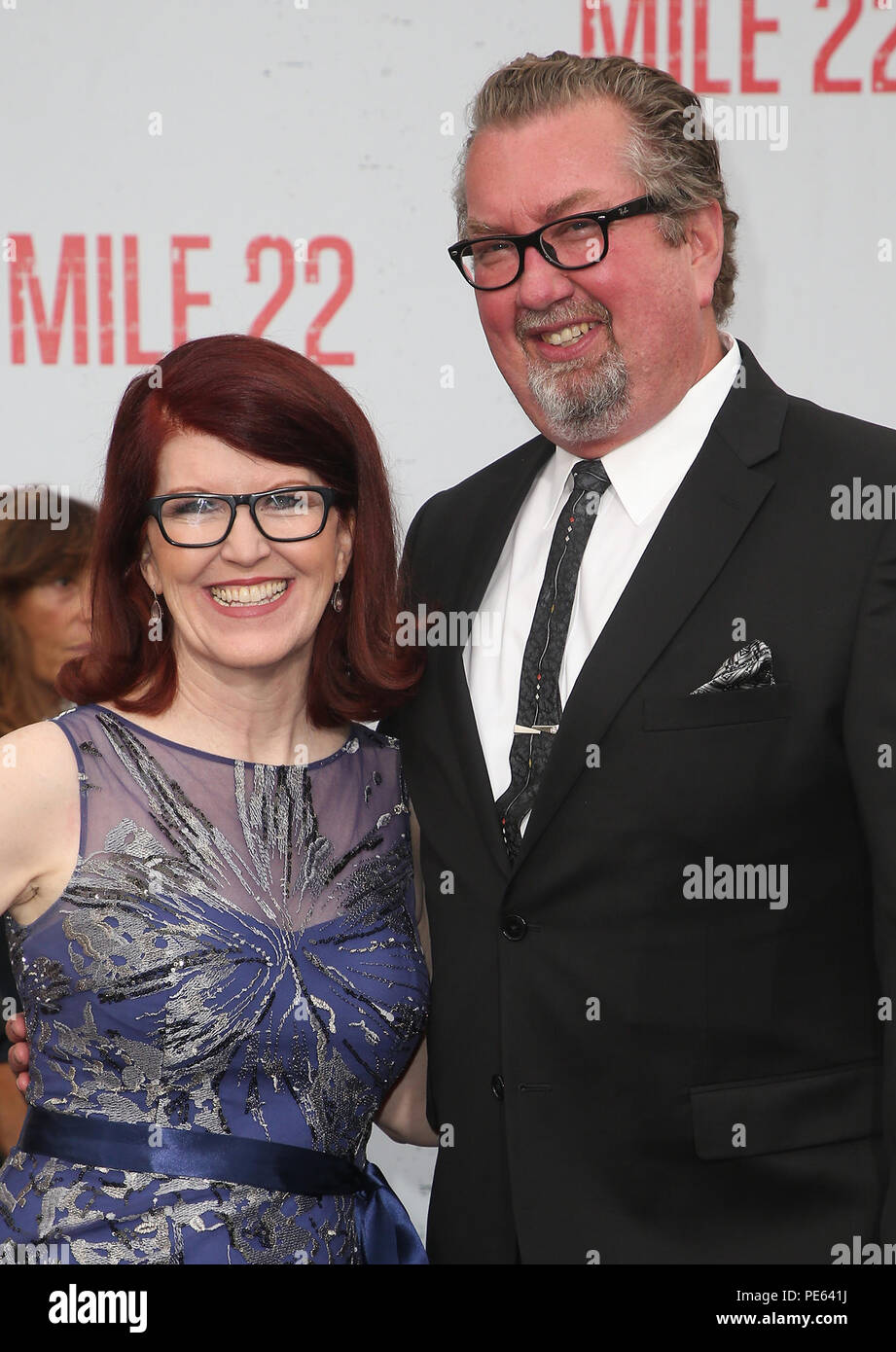 Westwood, CA, USA. 9 Août, 2018. 09 août 2018 - Westwood, Californie - Kate Flannery, Chris Haston. ''Mile 22'' Los Angeles Premiere tenue au Regency Village Theatre. Crédit photo : Faye Sadou/AdMedia Crédit : Faye Sadou/AdMedia/ZUMA/Alamy Fil Live News Banque D'Images