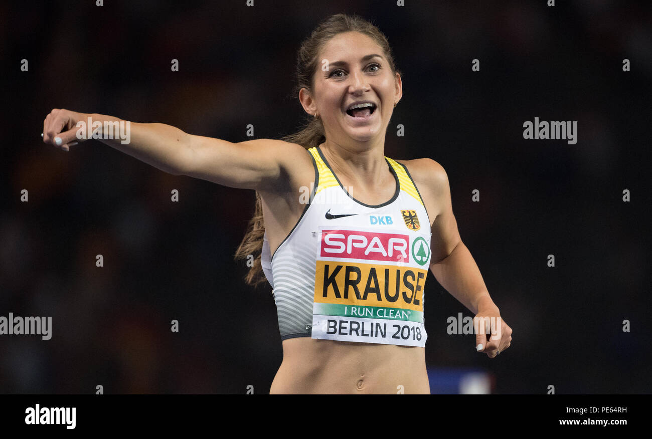 Berlin, Allemagne. Août 12, 2018. L'athlétisme, le championnat d'Europe dans le stade olympique, 3000 m obstacle final, les femmes : Gesa Felicitas Krause de l'Allemagne à la vôtre à l'arrivée. Crédit : Sven Hoppe/dpa/Alamy Live News Banque D'Images