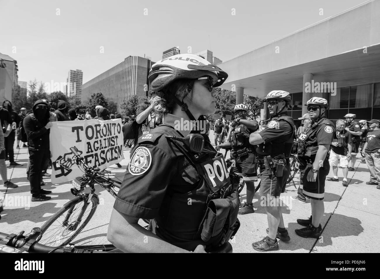 11 AOÛT 2018 - TORONTO, CANADA : 'STOP À LA LUTTE CONTRE LE RACISME, LA HAINE" rallye. Banque D'Images