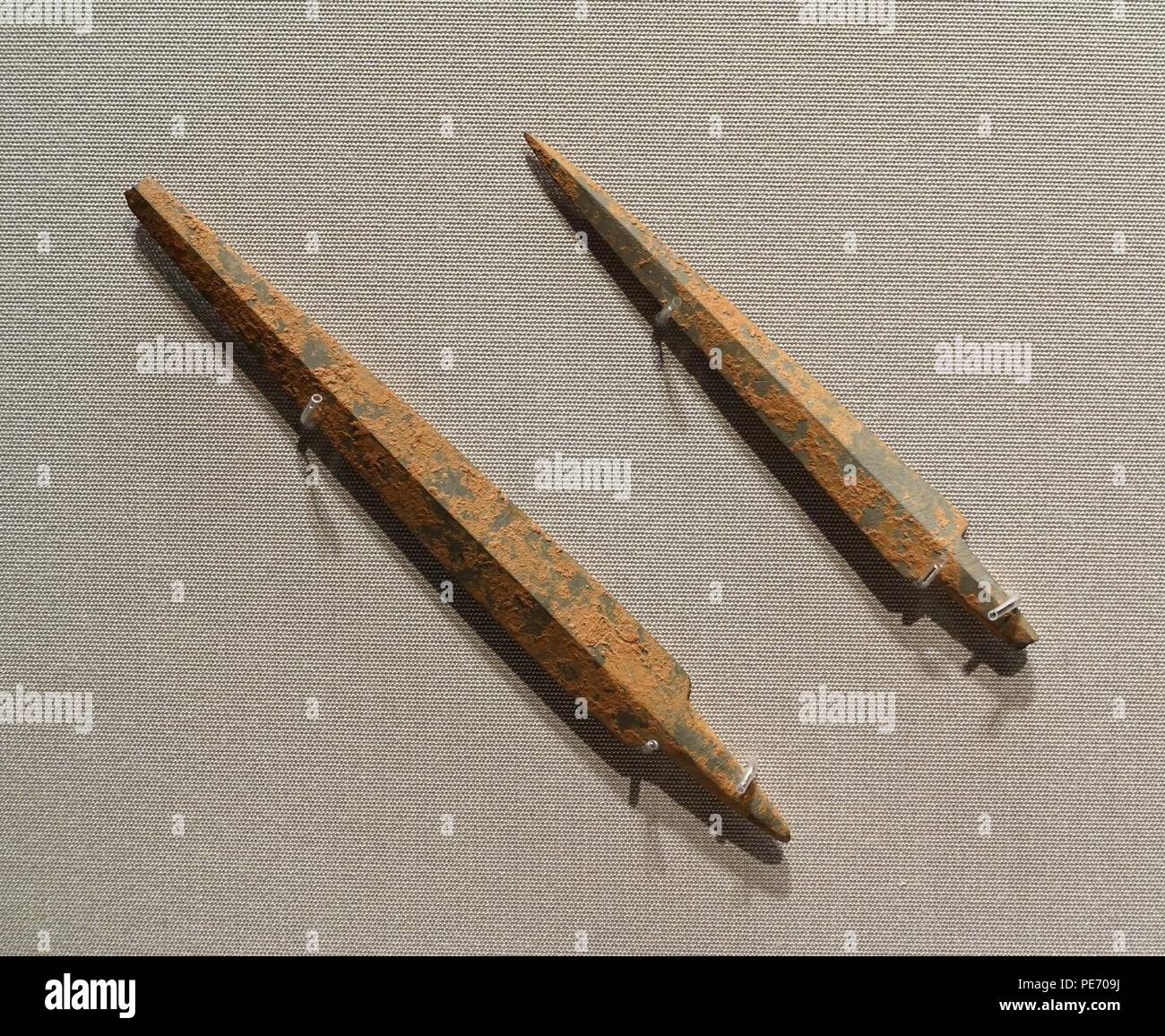 Des pointes, fouillé à Seoul, Corée du Sud, de l'Âge de Bronze, 6ème au 4ème siècle avant J.-C., la pierre polie - Banque D'Images