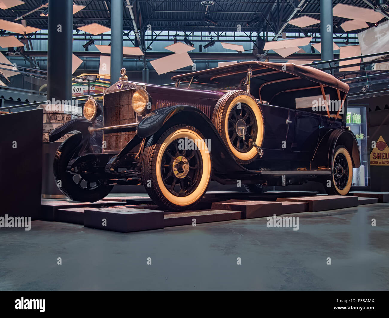 RIGA, Lettonie-AVRIL 18, 2018 : 1928 12/50 dans la Selve Riga Motor Museum. Banque D'Images