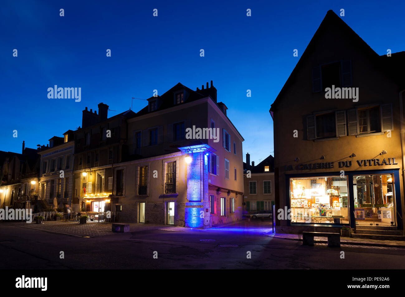 Rue de Chartres, Eure-et-Loir, Center-Val de Loire, France Banque D'Images