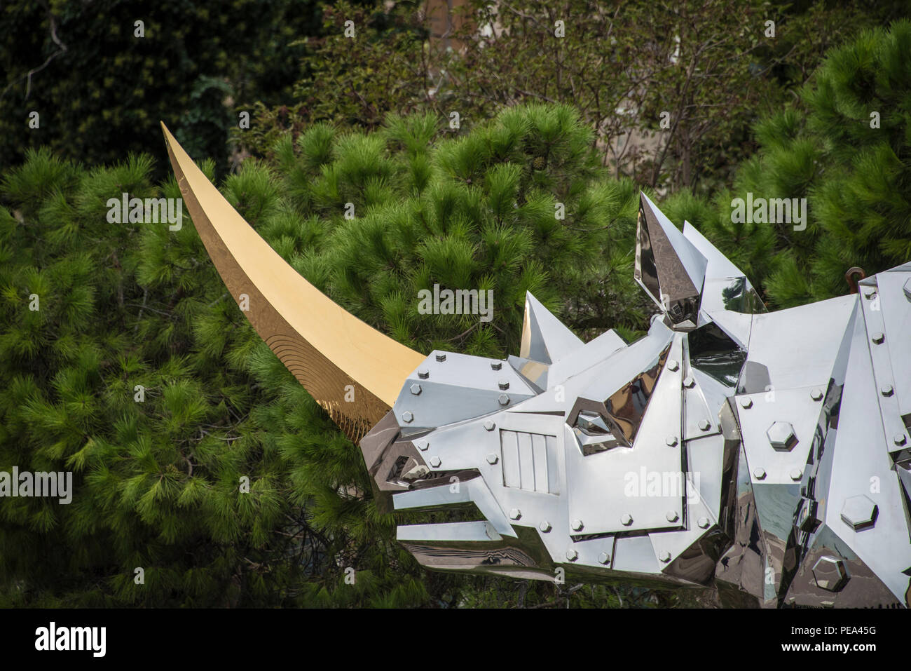 King Kong Rhino, sculpture de métal par Li-Jen Shih expose à la Biennale de Venise exposition en plein air à Venise, 2017 Banque D'Images