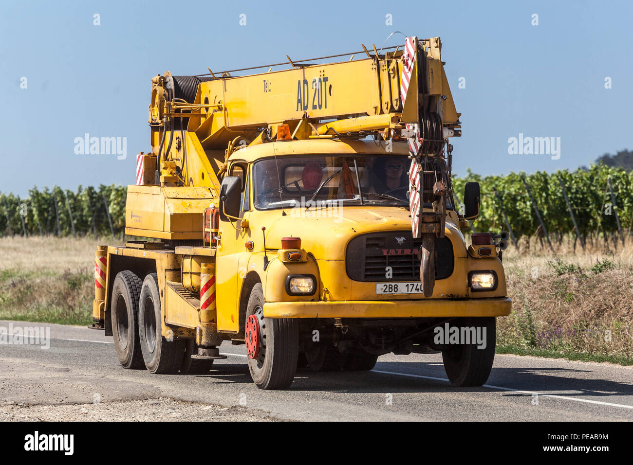 Grue pour camion mobile Tatra 148 AD 20, République tchèque Old Tatra Truck Banque D'Images