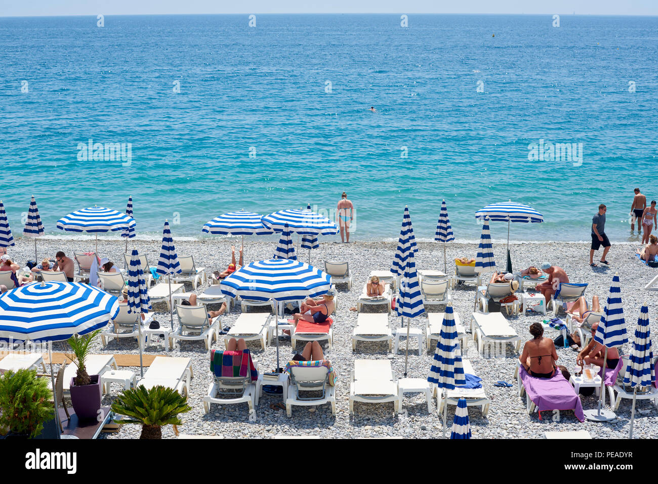 Nice France 26 Mai 2018 Voir De Parasols Et Chaises