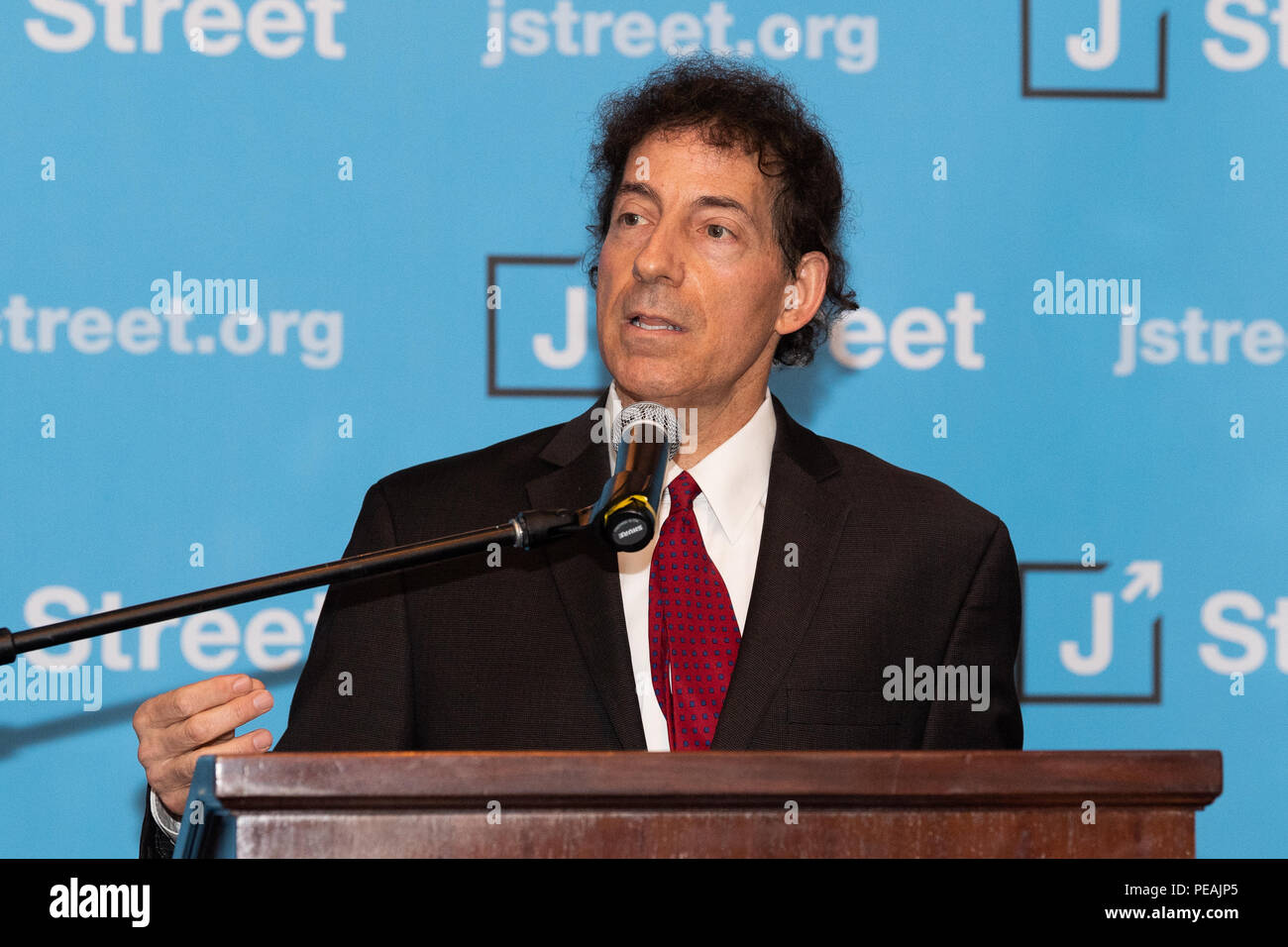 Jamie Raskin, représentant des États-Unis (D) pour le Maryland's 8e district, s'exprimant lors de la Conférence nationale J Street à Washington, DC le Avr Banque D'Images