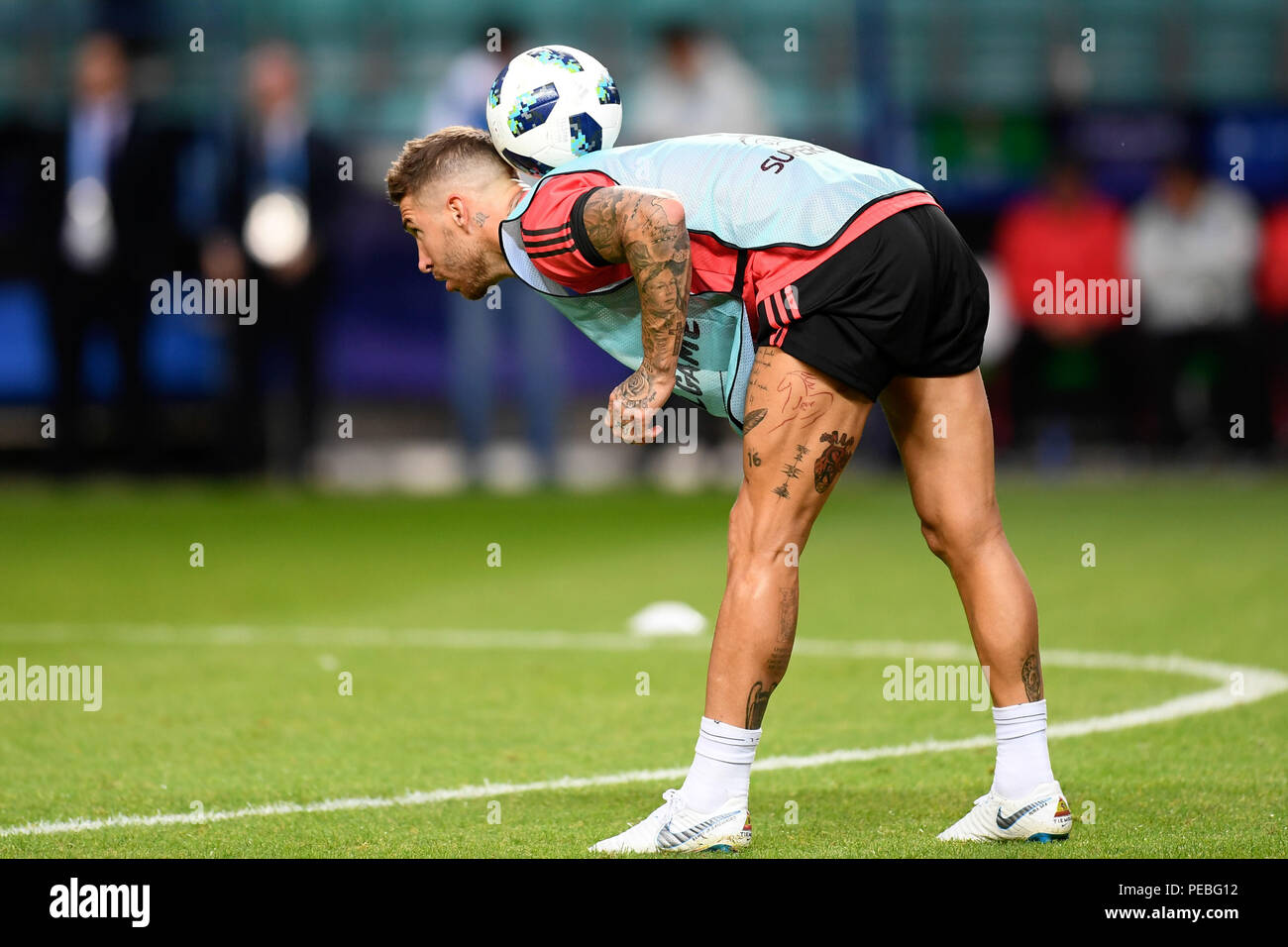 Tallinn, Estonie. Août 14, 2018. Du Real Madrid Sergio Ramos assiste à une session de formation au Lillekula Statium à Tallinn, Estonie, 14 août 2018. La Super Coupe de l'UEFA match entre le Real Madrid et l'Atletico Madrid aura lieu le 15 août à Lillekula Statium à Tallinn, Estonie. Crédit : Sergei Stepanov/Xinhua/Alamy Live News Banque D'Images