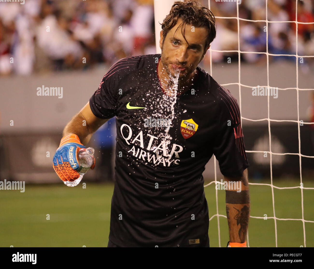 Gardien Antonio Mirante # 83 des Roms dans l'action contre le Real Madrid au cours de 2018 de la Coupe des Champions International match au stade MetLife Banque D'Images