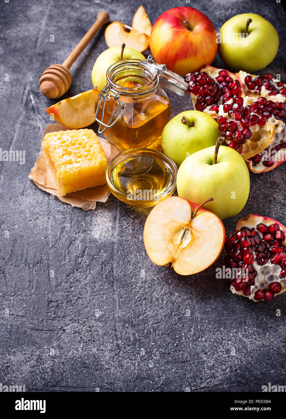 Le miel, la pomme et la grenade pour Rosh Hashana Banque D'Images