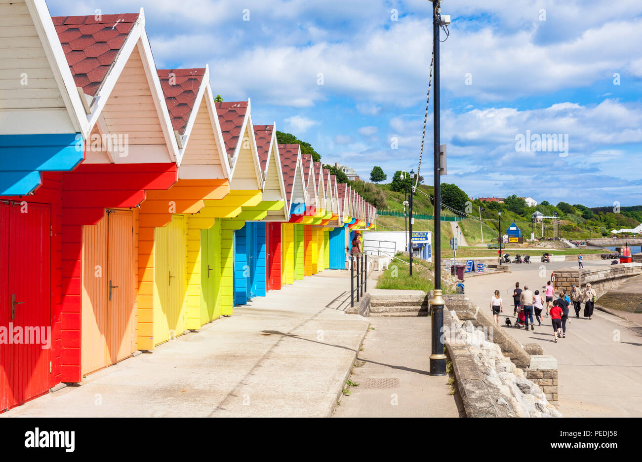 Cabines de plage DE SCARBOROUGH Scarborough North Bay North Yorkshire yorkshire angleterre scarborough uk go europe Banque D'Images