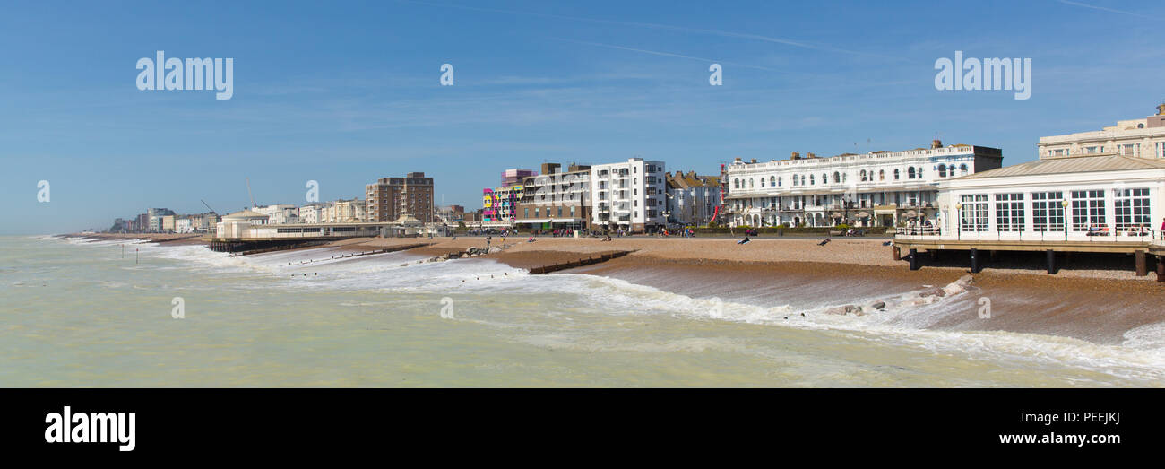 Worthing Angleterre UK plage et de la ville de la côte sud dans la région de West Sussex vue panoramique Banque D'Images