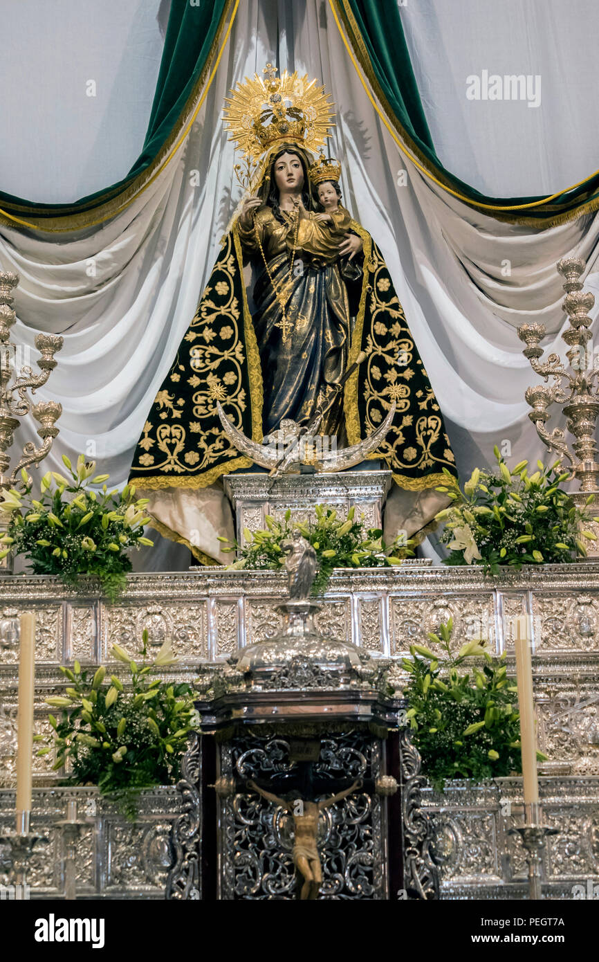 Virgen de la Oliva, patronne de Vejer de la frontera, le travail de Martin Alonso de Mesa y Villavicienso, Cadix, Espagne Banque D'Images