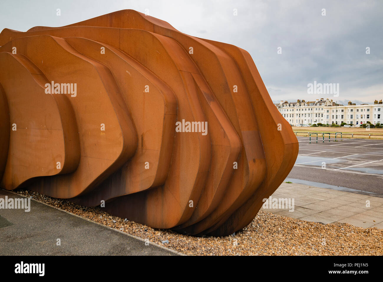 East Beach Cafe conçu par le designer britannique Thomas Heatherwick at East Beach, Littlehampton, West Sussex. Photos : Phillip Roberts Banque D'Images