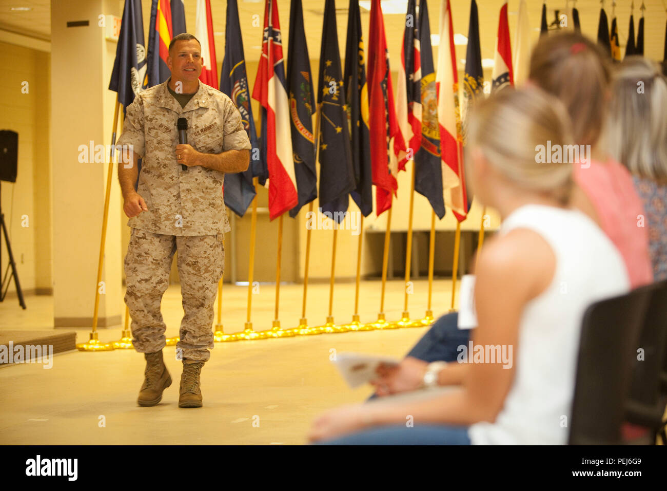Le Lieutenant-colonel du Corps des Marines des États-Unis Theodore C ...