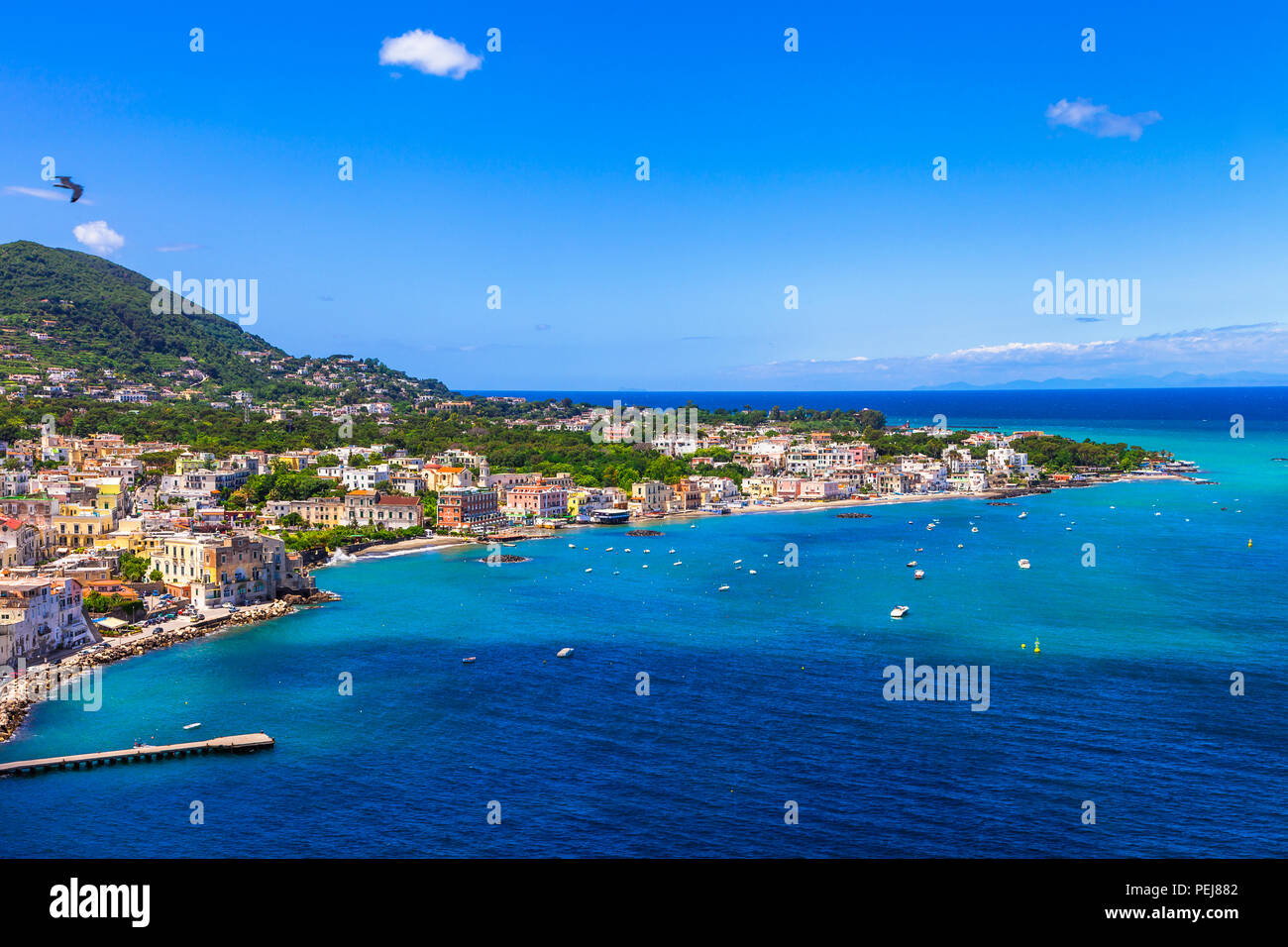 Ischia impressionnant village,vue panoramique,Campania,Italie. Banque D'Images