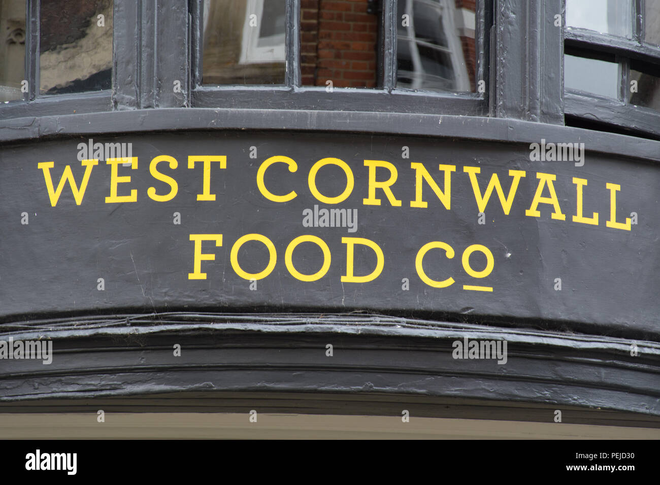 Extérieur de West Cornwall Food Co. boutique vendant des sandwichs et Cornish sur la high street Banque D'Images