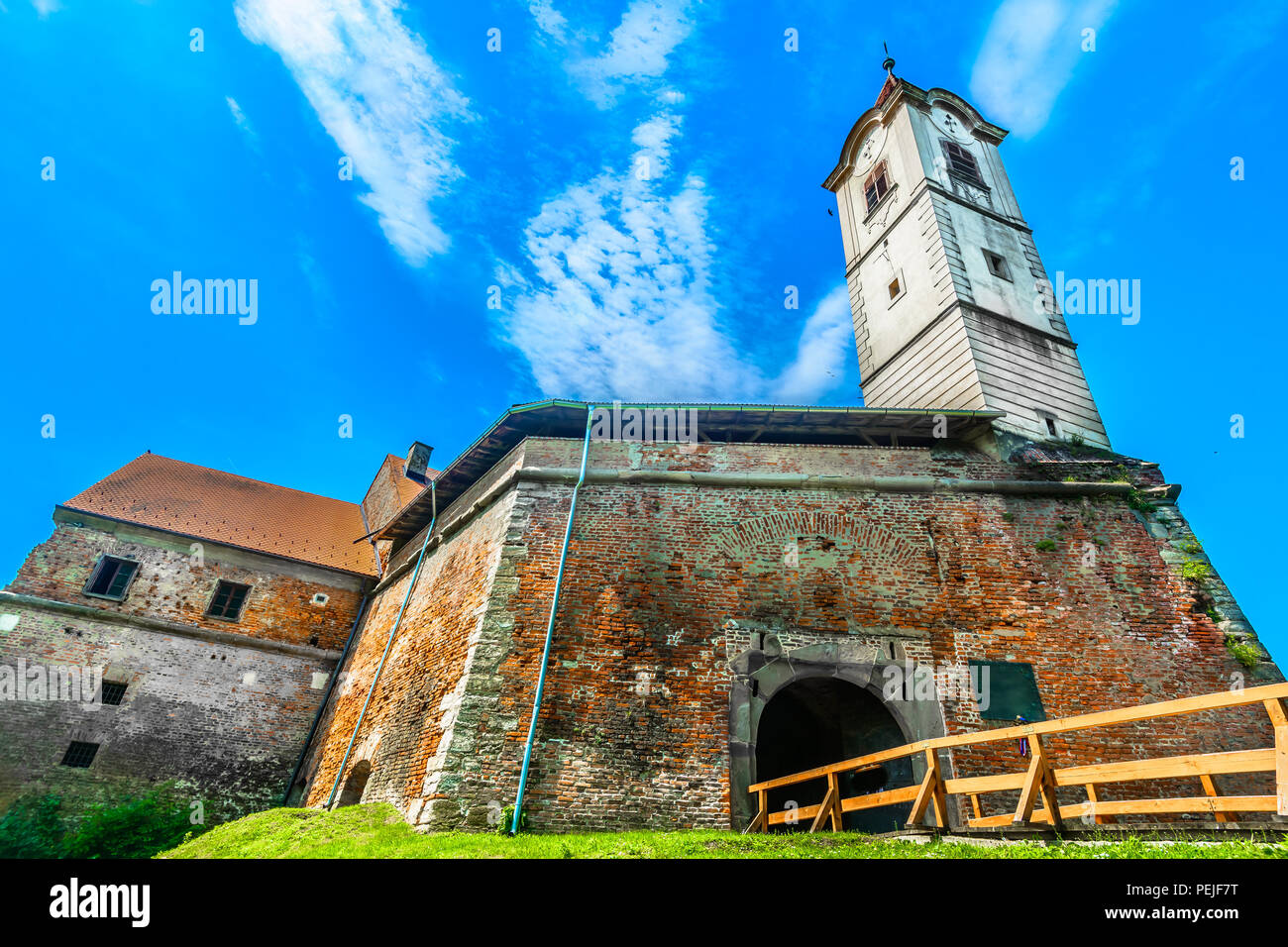 Vue rapprochée sur les détails architecturaux dans le Nord de la Croatie, Cakovec repères. Banque D'Images
