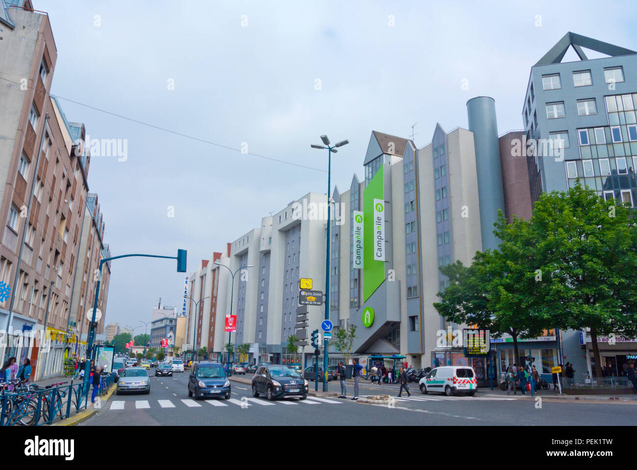 Avenue Jean Lolive, Pantin, Paris, France Photo Stock - Alamy